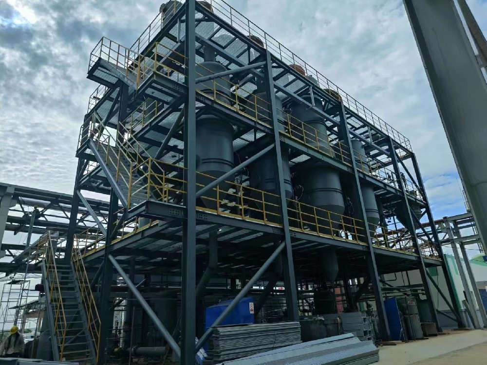 制藥廢水三效降膜蒸發(fā)器