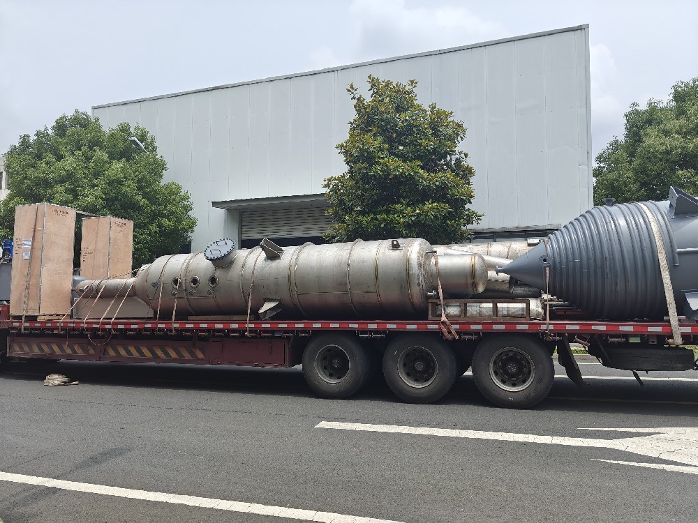 江蘇蒸發(fā)器生產(chǎn)廠家-江蘇嘉泰發(fā)貨現(xiàn)場